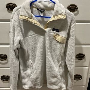 Patagonia women’s pullover